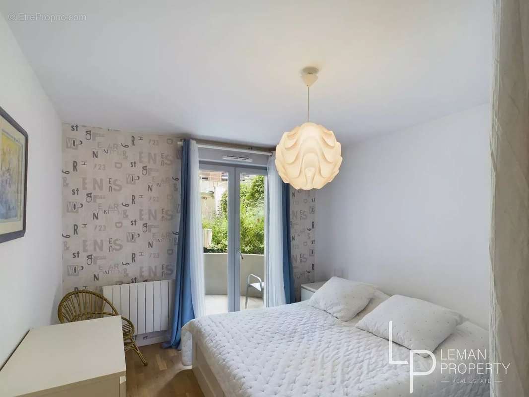 Appartement à EVIAN-LES-BAINS