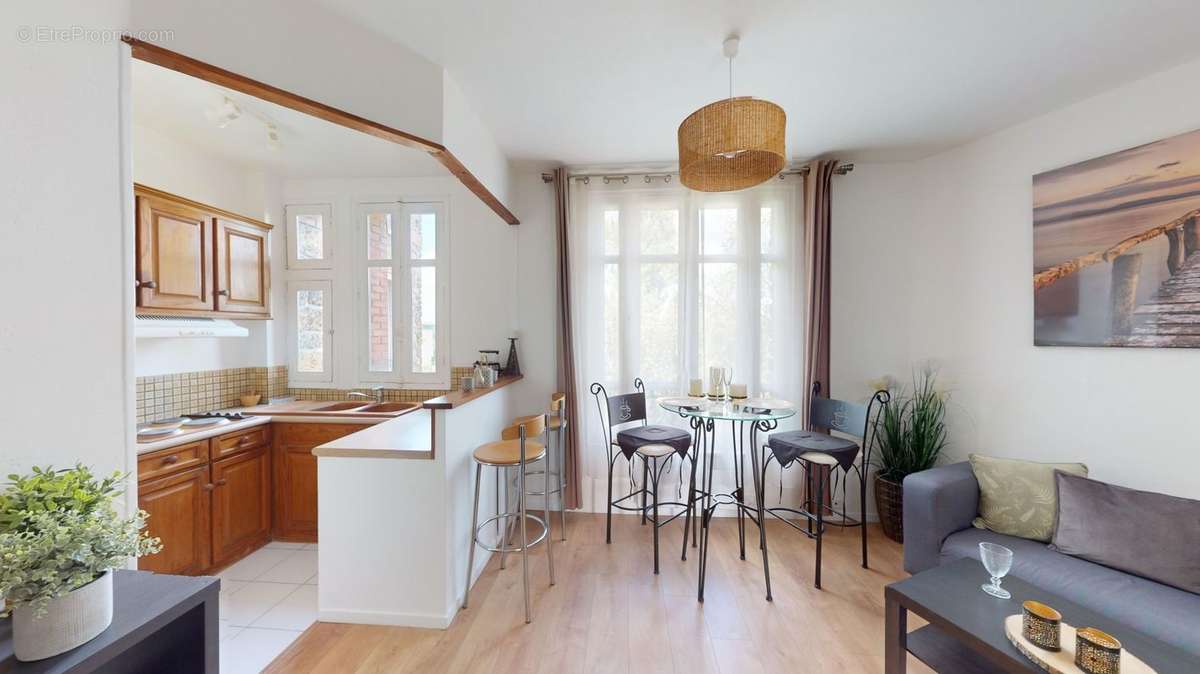 Appartement à NEUILLY-PLAISANCE