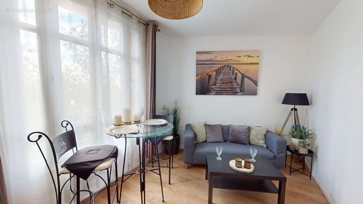 Appartement à NEUILLY-PLAISANCE