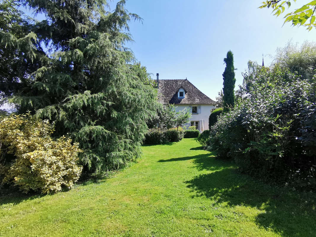 Maison à MORESTEL