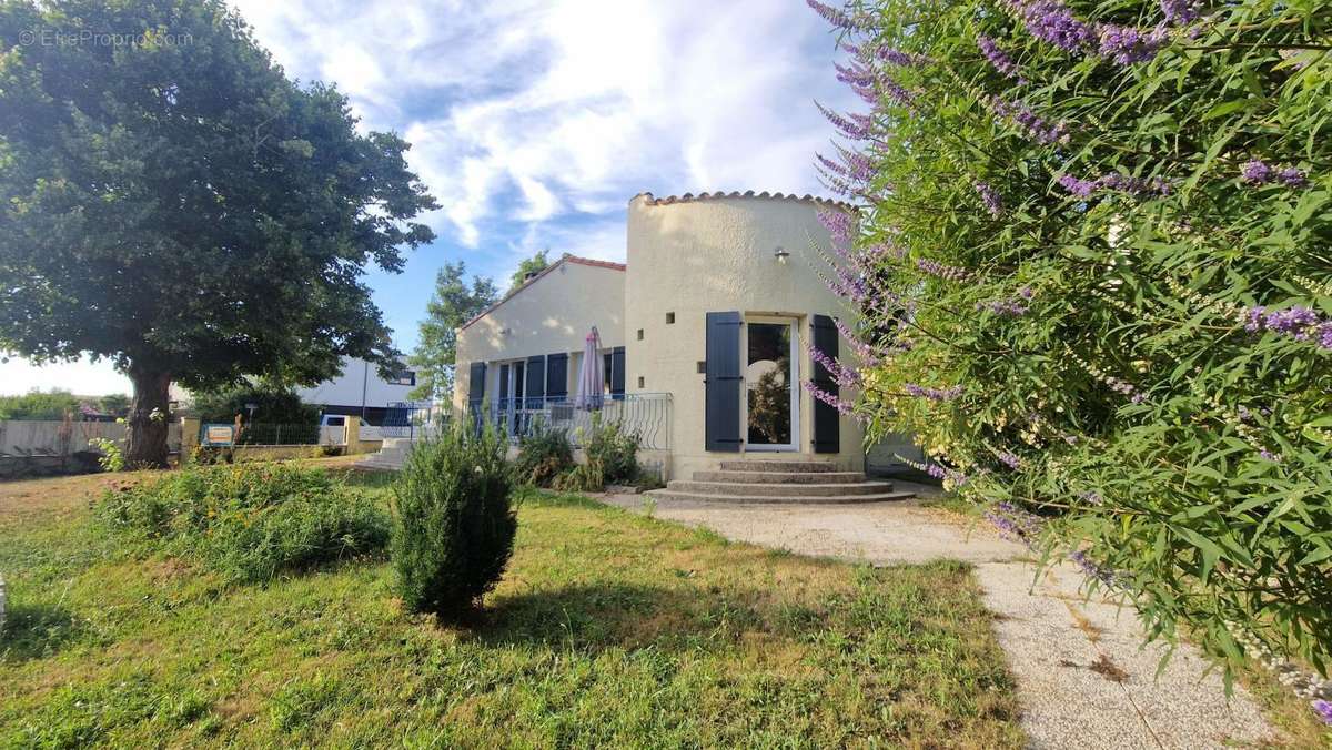 Maison à BOURGNEUF