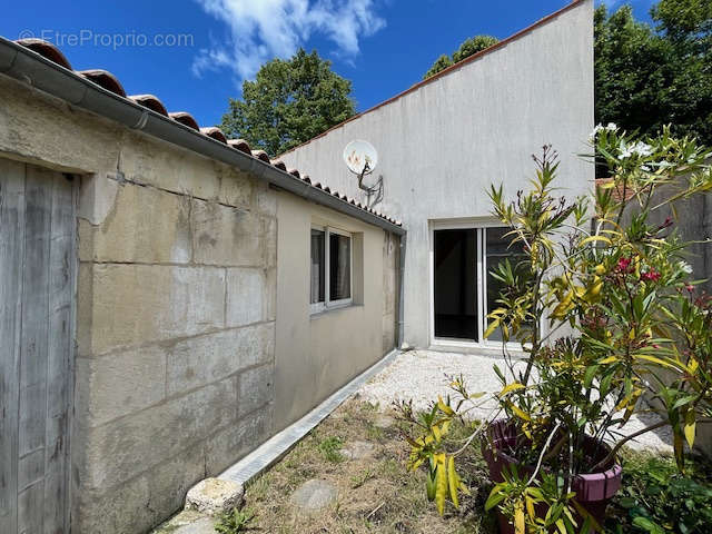 Maison à ROCHEFORT