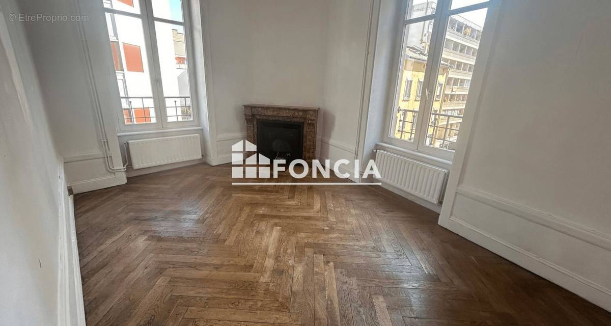 Appartement à LYON-3E