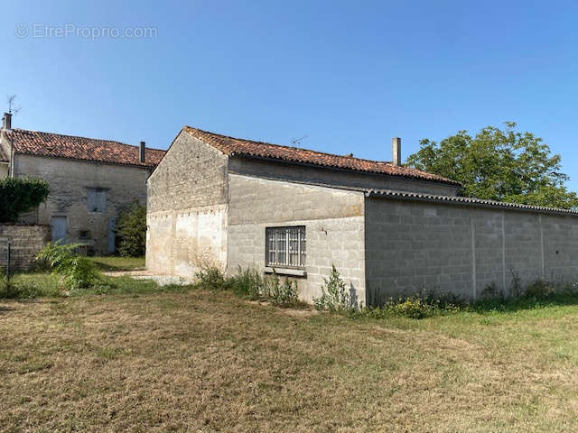 Maison à SIGOGNE