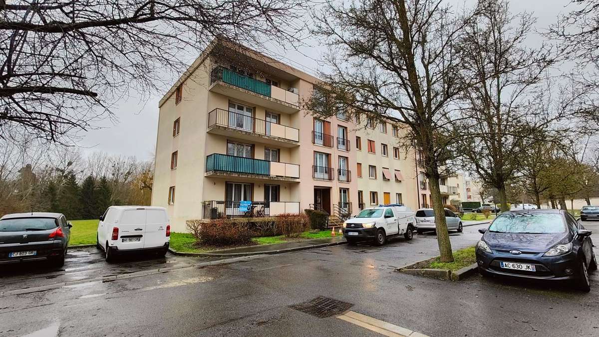 Appartement à BROU-SUR-CHANTEREINE