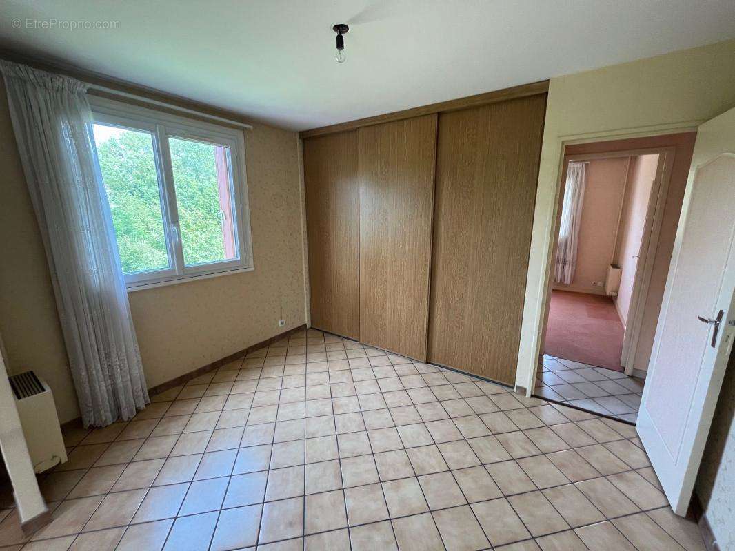 Appartement à BROU-SUR-CHANTEREINE