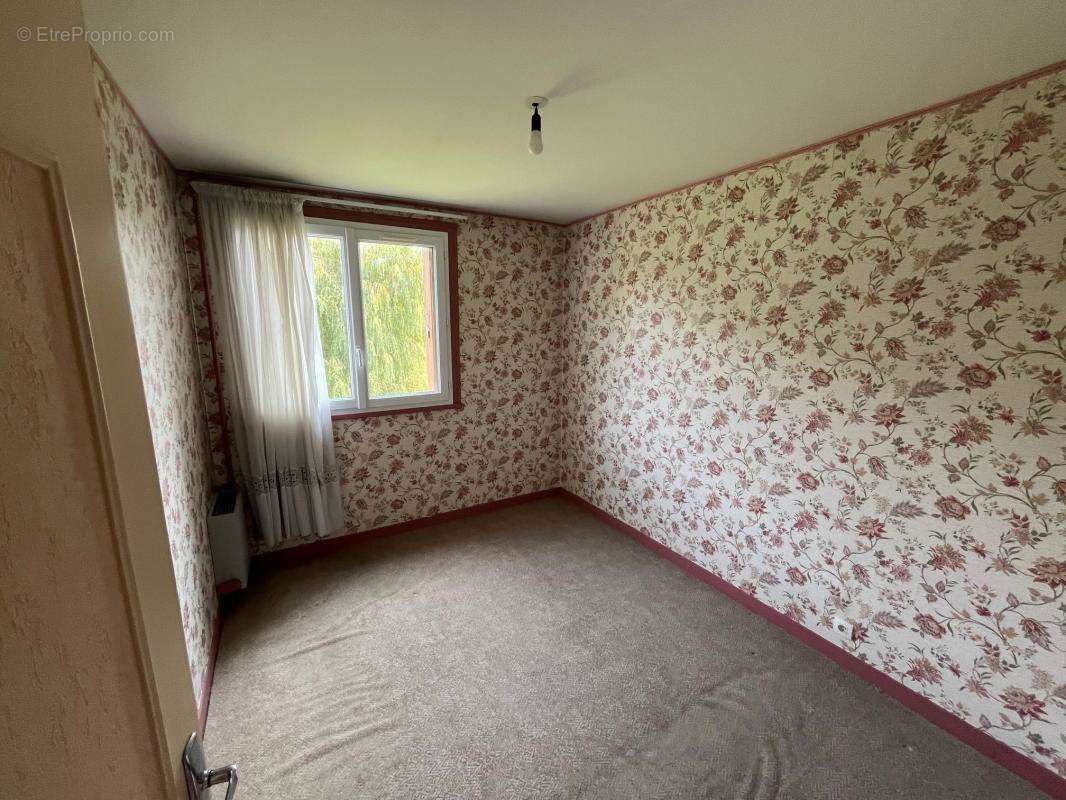 Appartement à BROU-SUR-CHANTEREINE