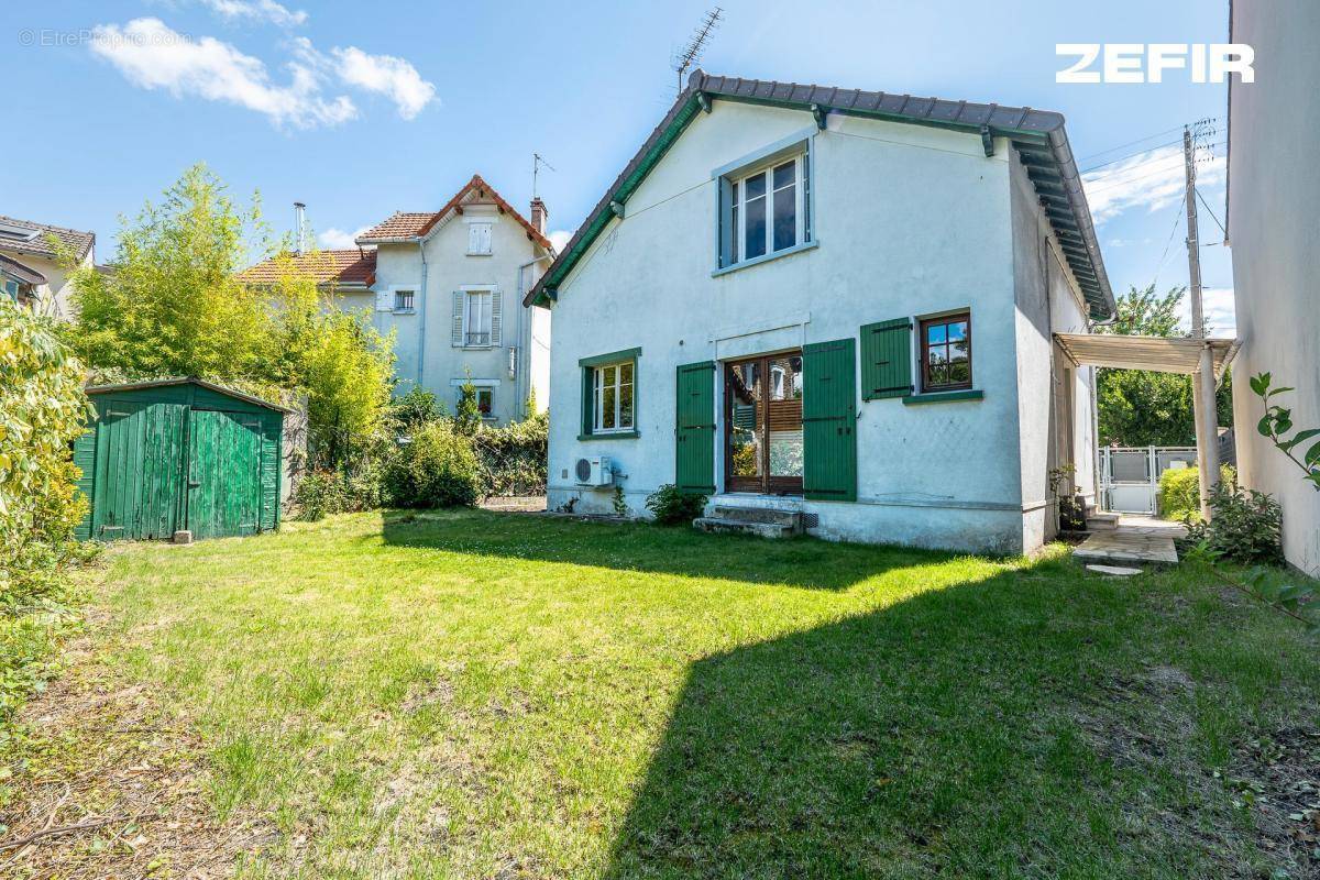 Maison à AULNAY-SOUS-BOIS