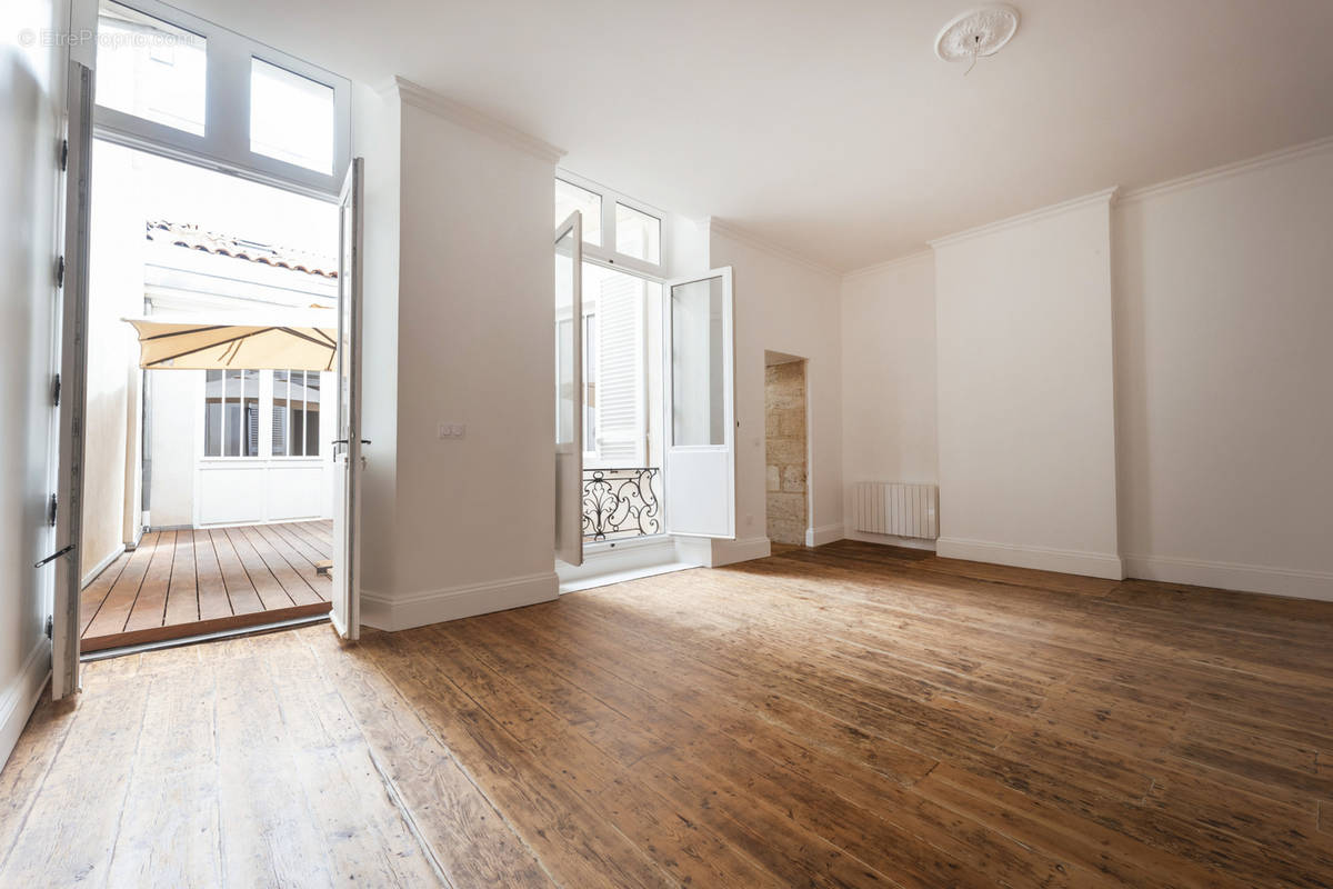 Appartement à BORDEAUX