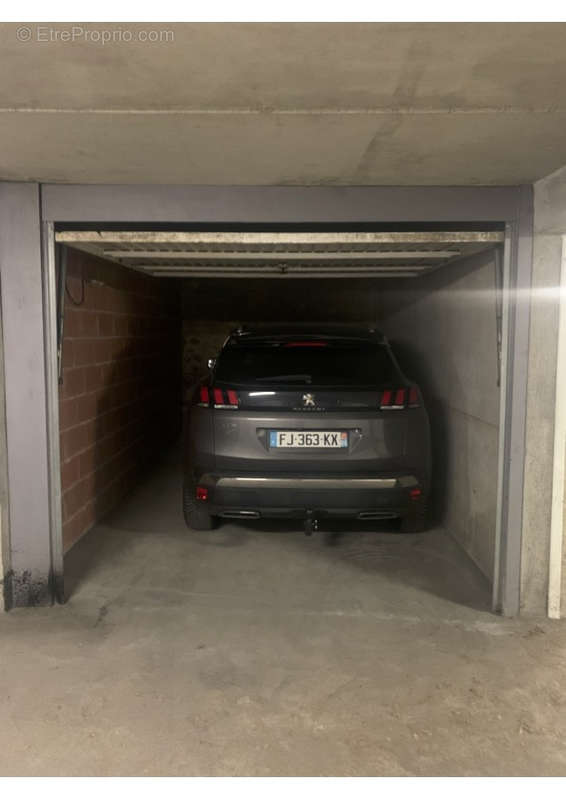 Parking à PERPIGNAN