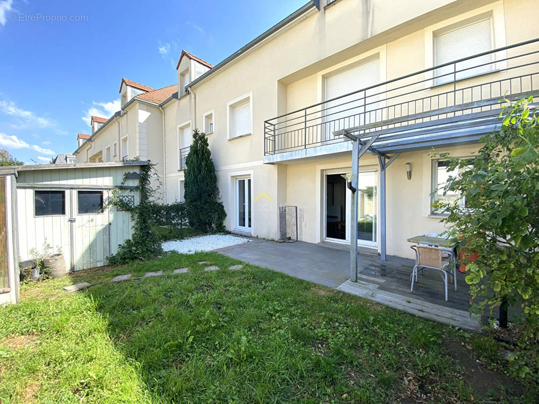 Appartement à BONNIERES-SUR-SEINE