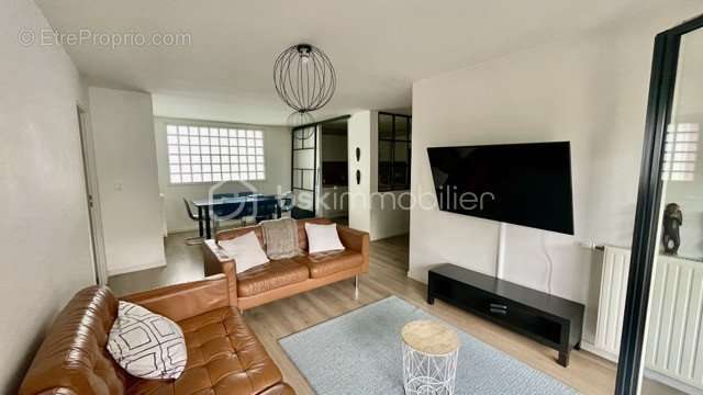 Appartement à COLOMBES