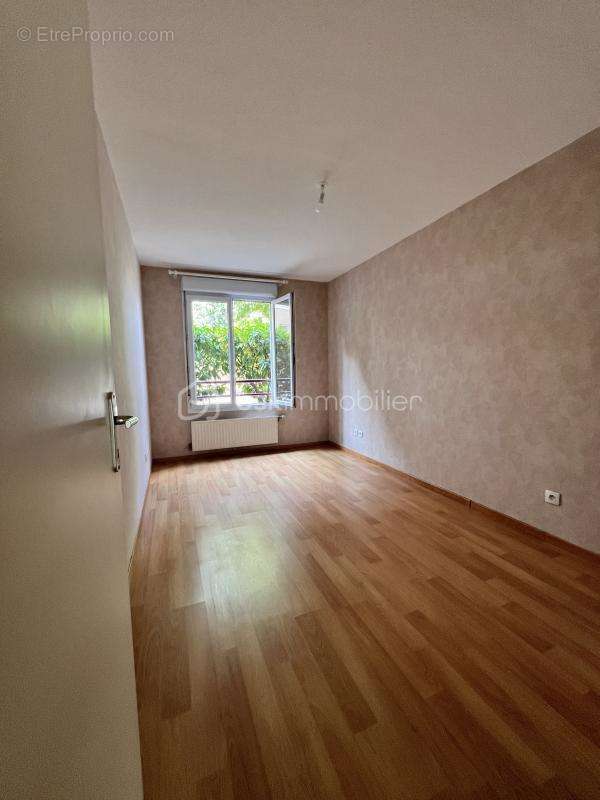 Appartement à LYON-9E