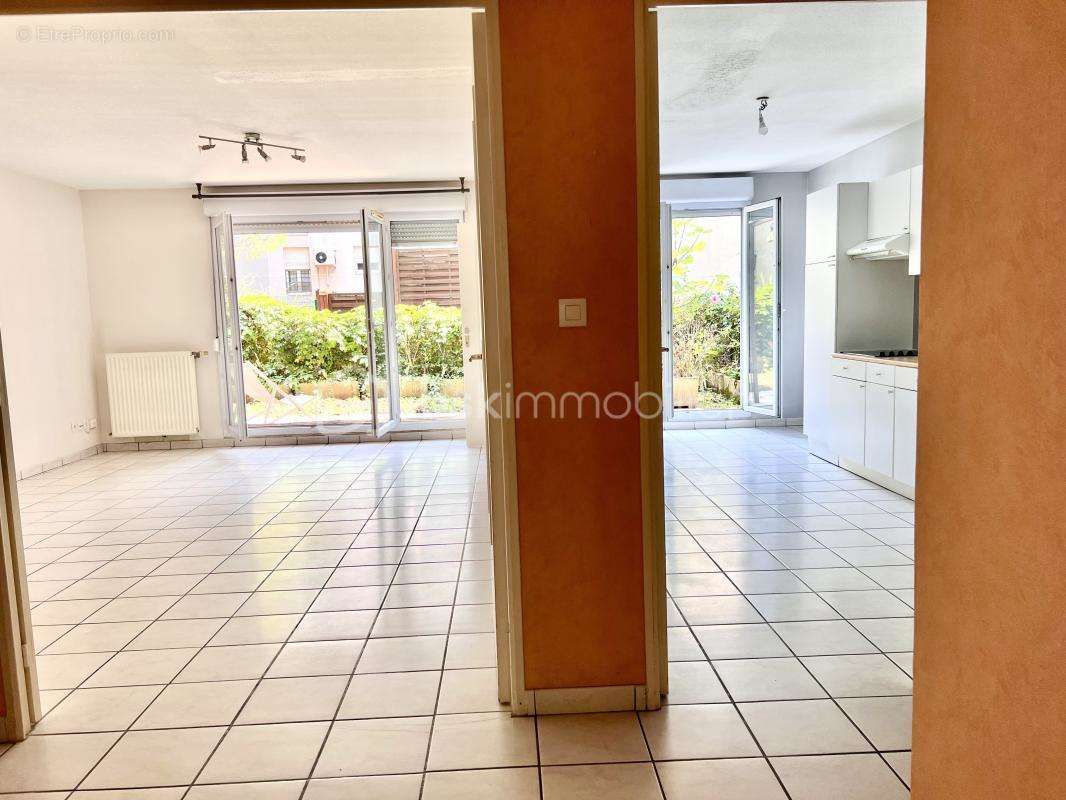 Appartement à LYON-9E