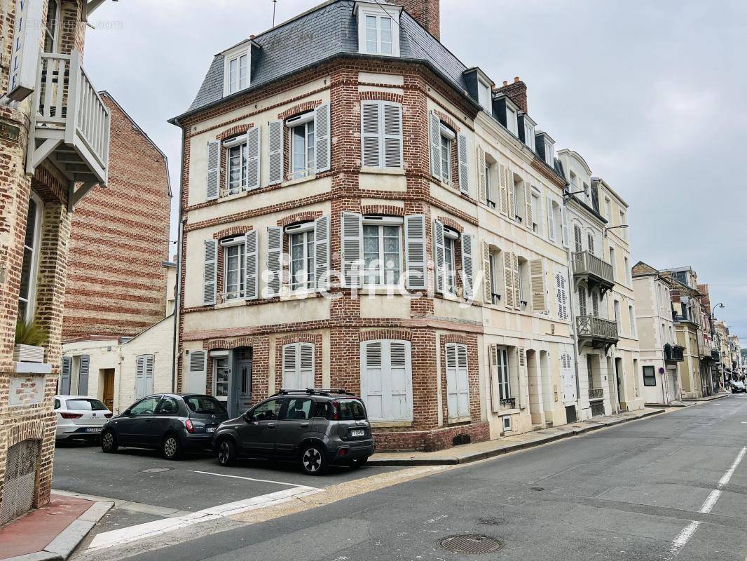 Maison à TROUVILLE-SUR-MER