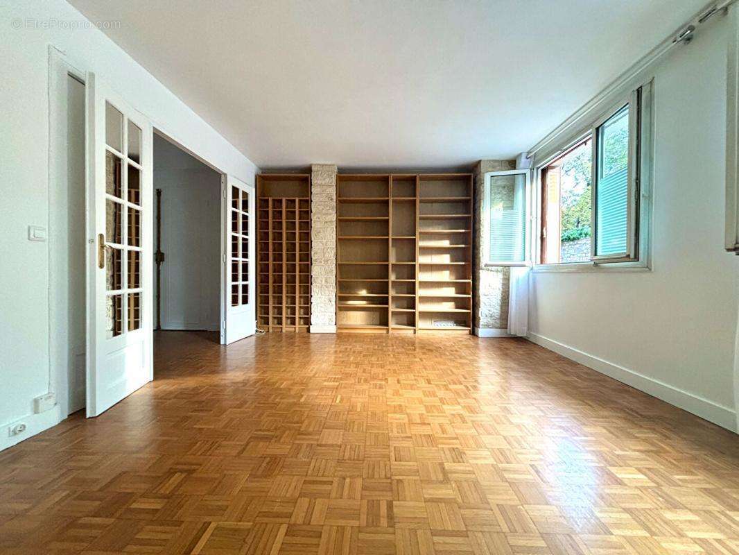 Appartement à MAISONS-ALFORT