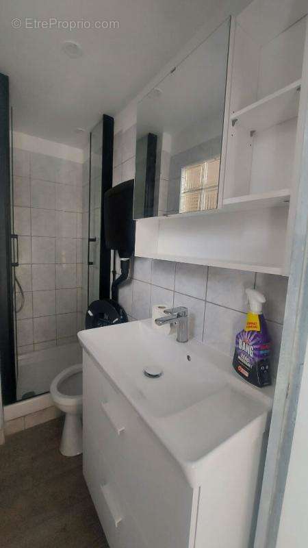 Appartement à MARSEILLE-1E