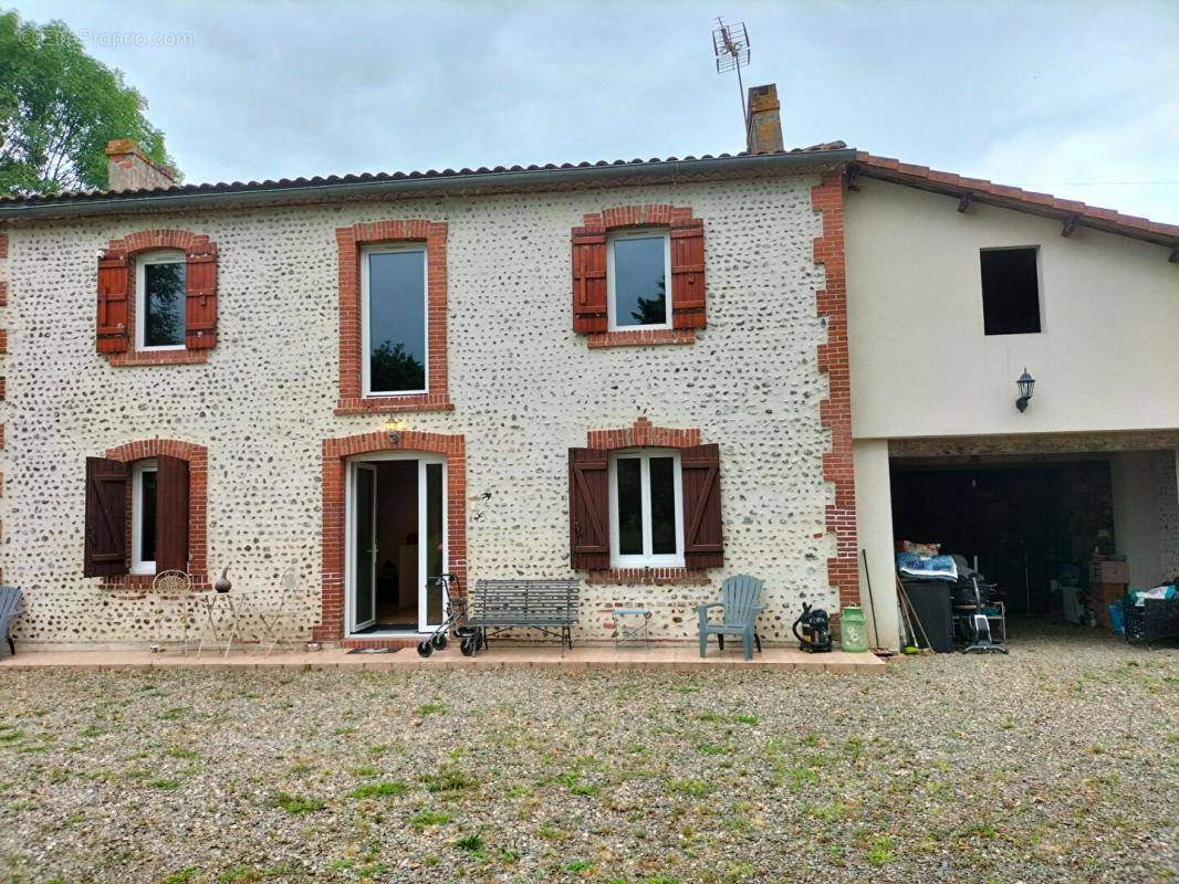 Maison à AIRE-SUR-L&#039;ADOUR