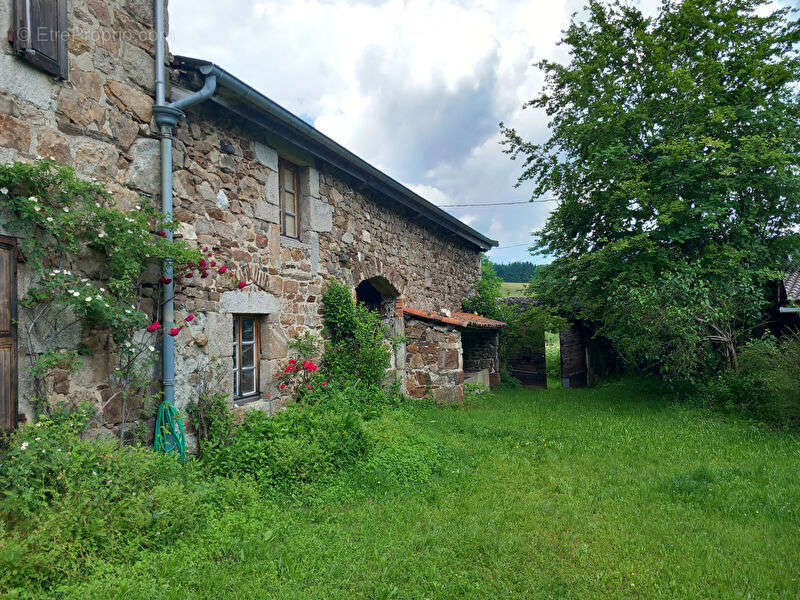 Maison à RIOTORD