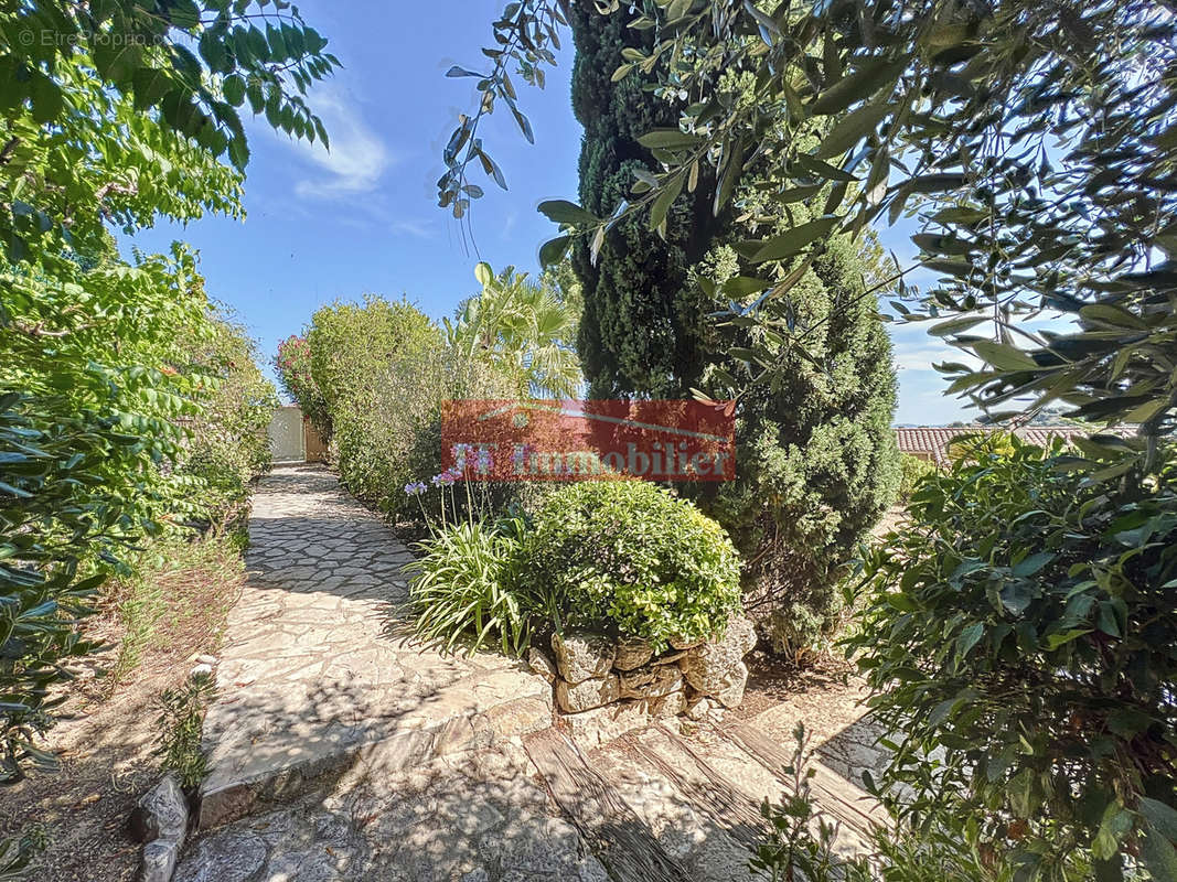 Maison à CAGNES-SUR-MER