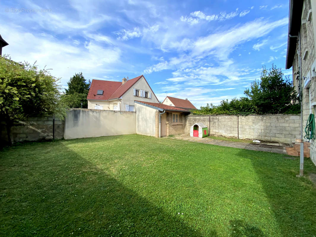 Maison à SOISSONS