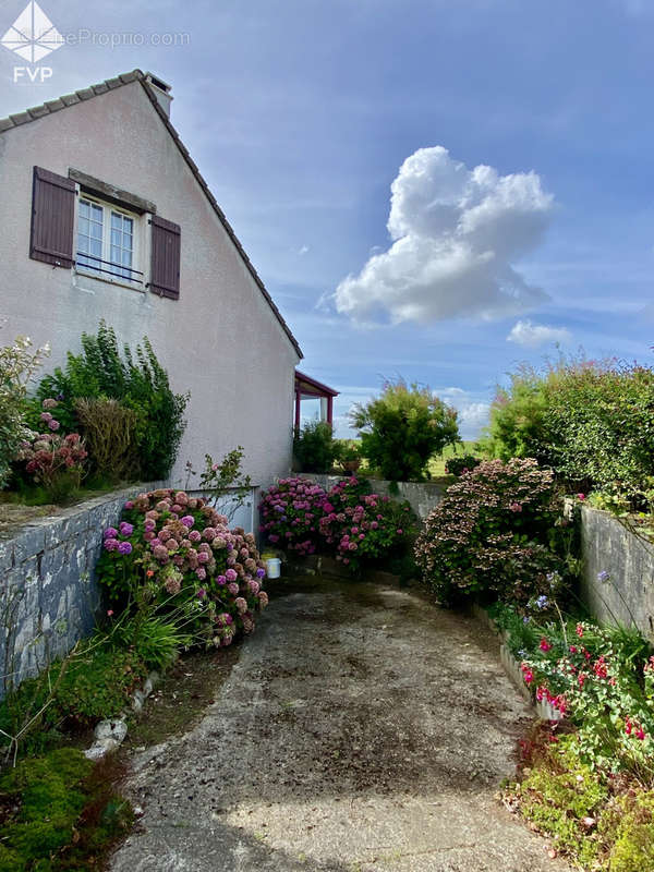 Maison à SAINT-AUBIN-SUR-MER