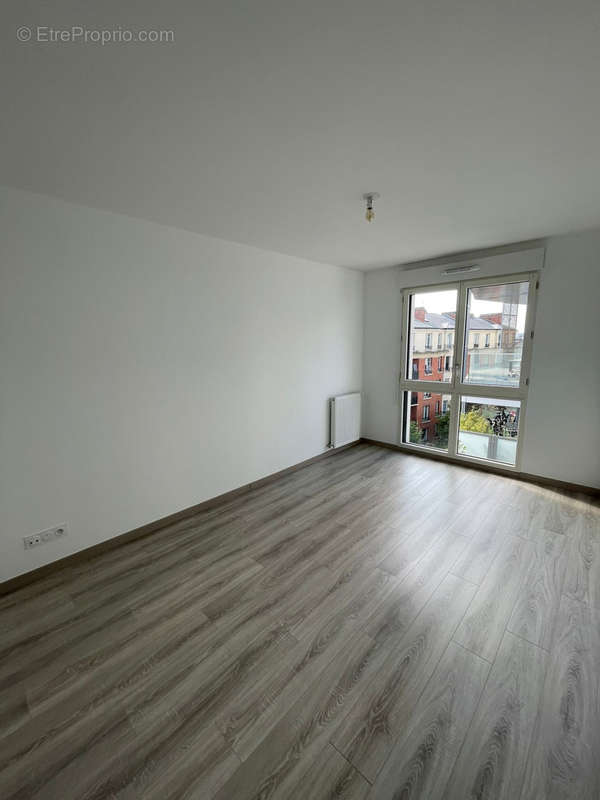 Appartement à ASNIERES-SUR-SEINE