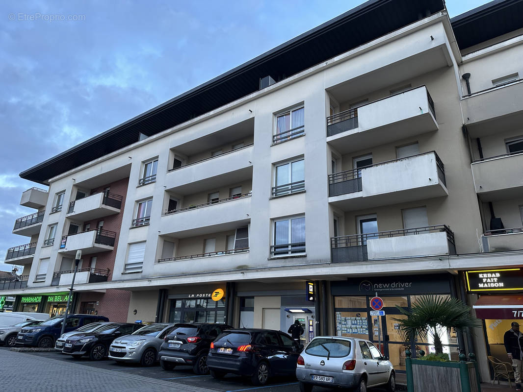 Appartement à COMBS-LA-VILLE