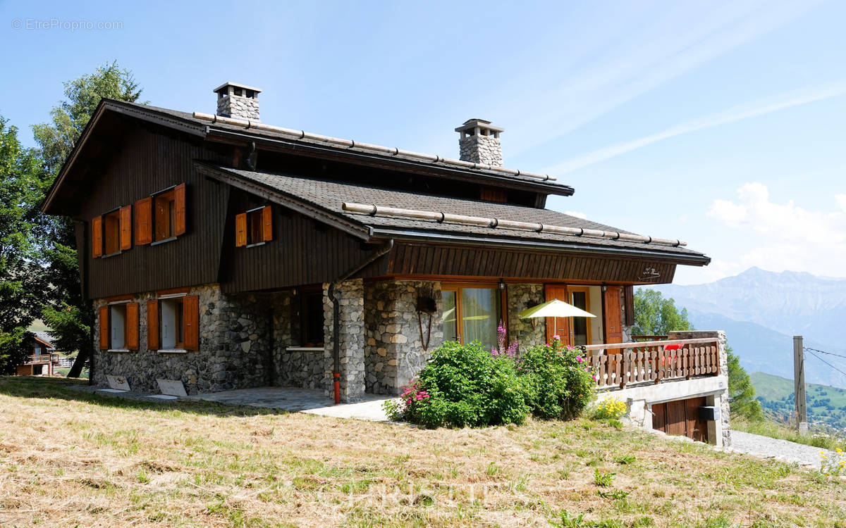 Maison à FONTCOUVERTE-LA-TOUSSUIRE