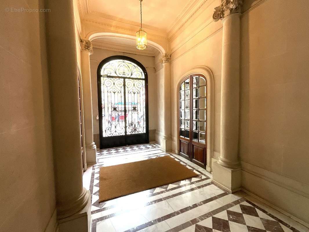 Appartement à PARIS-12E