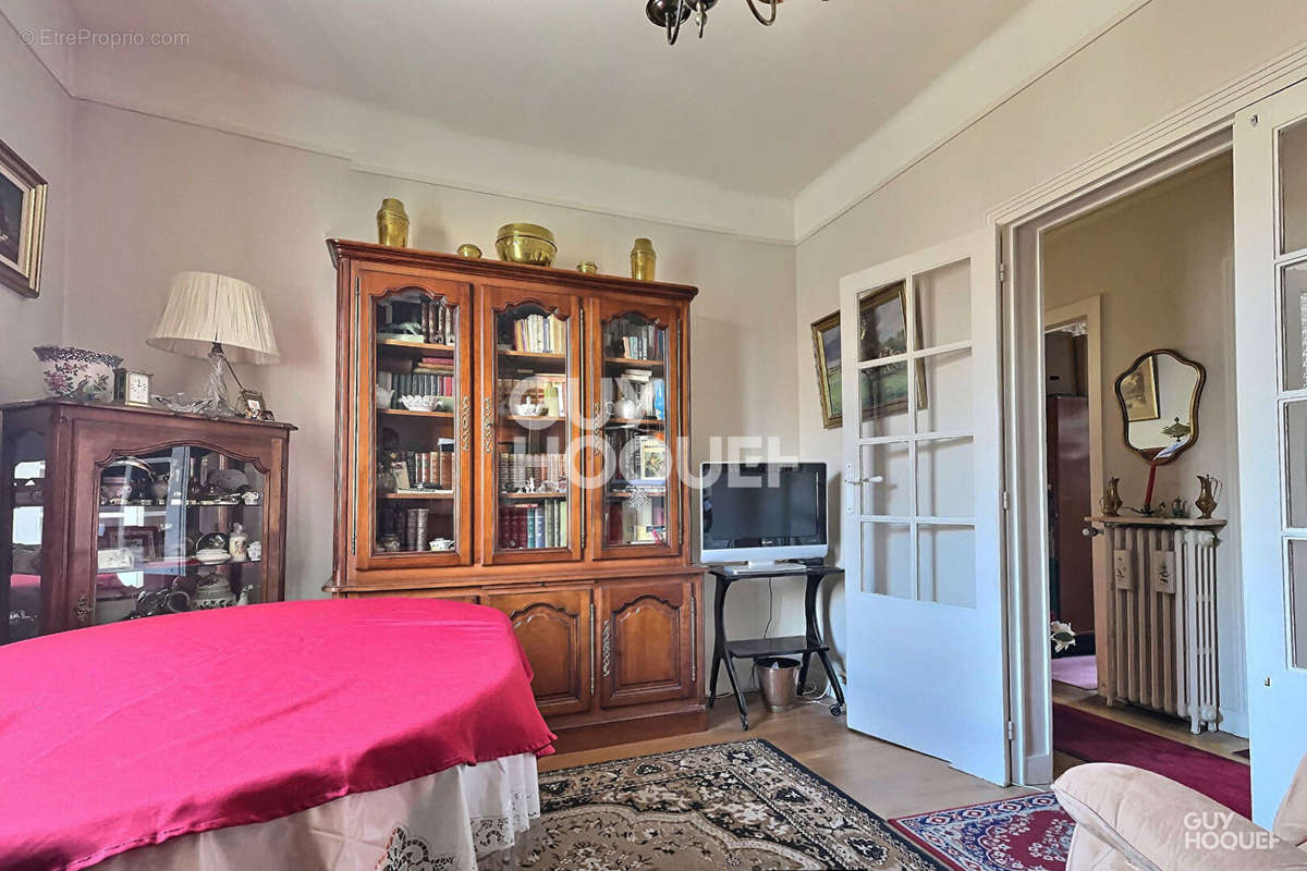 Appartement à MAISONS-ALFORT