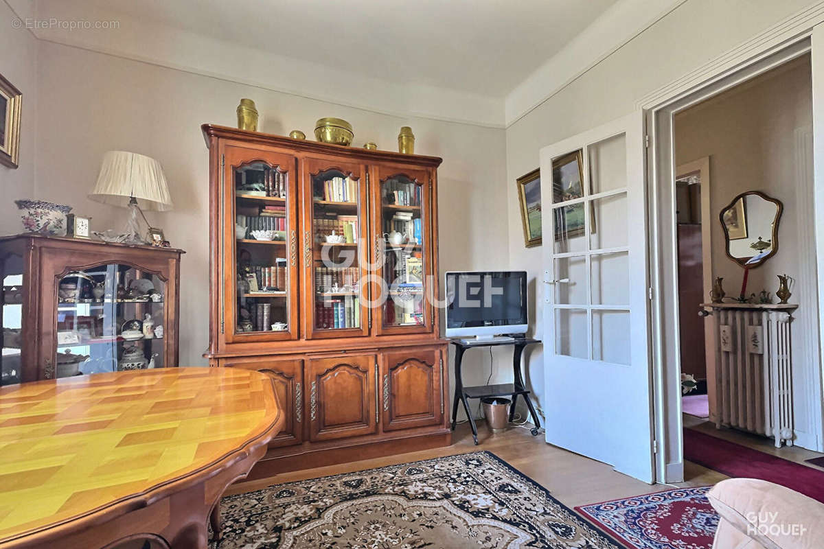 Appartement à MAISONS-ALFORT