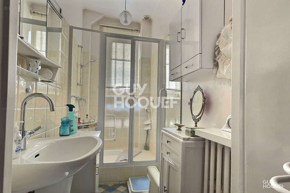 Appartement à MAISONS-ALFORT