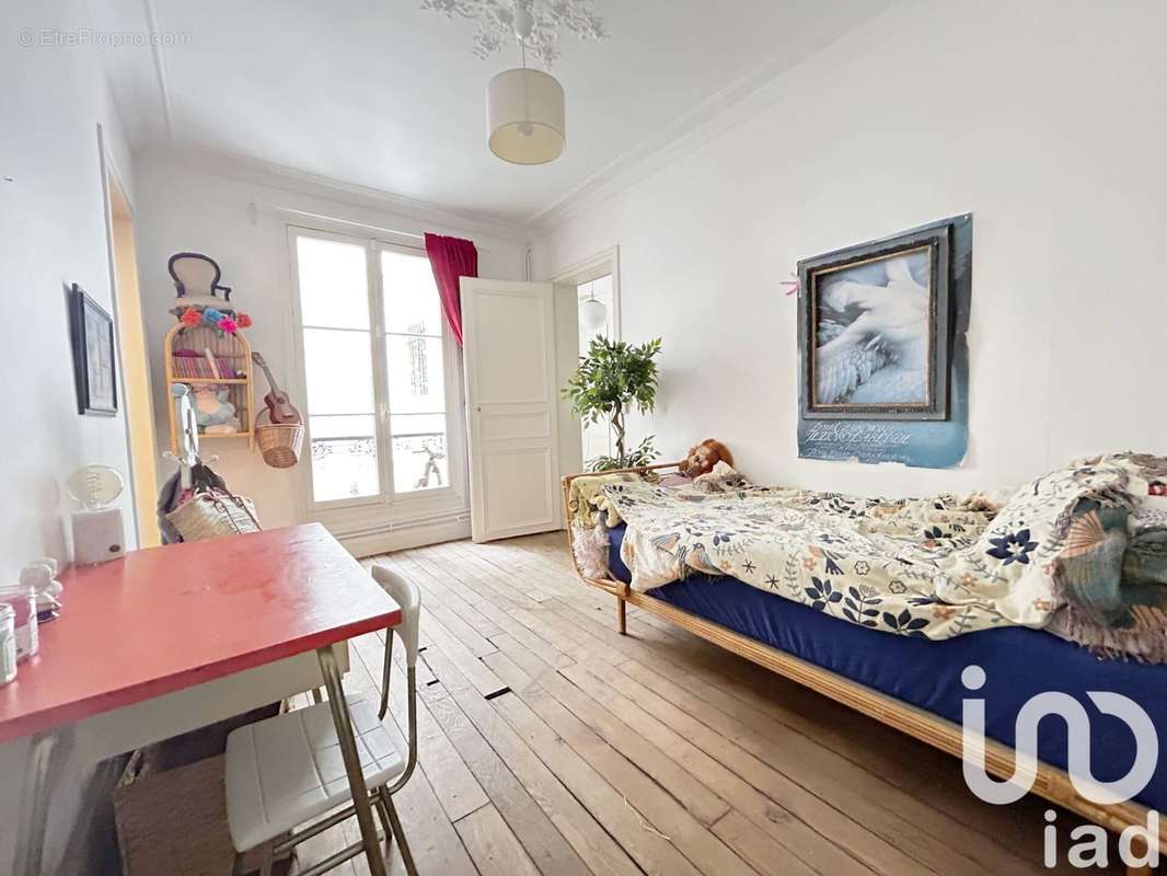 Photo 4 - Appartement à PARIS-18E