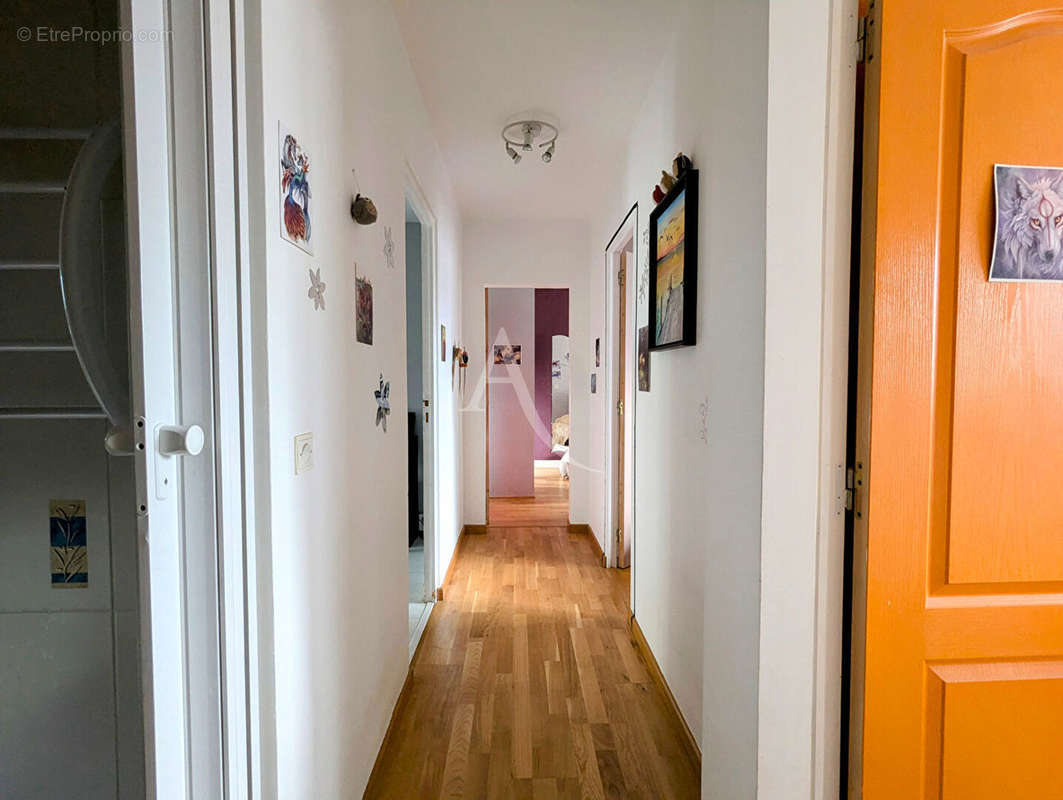 Appartement à VAIRES-SUR-MARNE