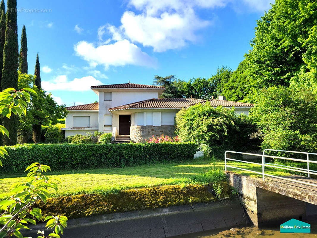 Maison à MACHECOUL