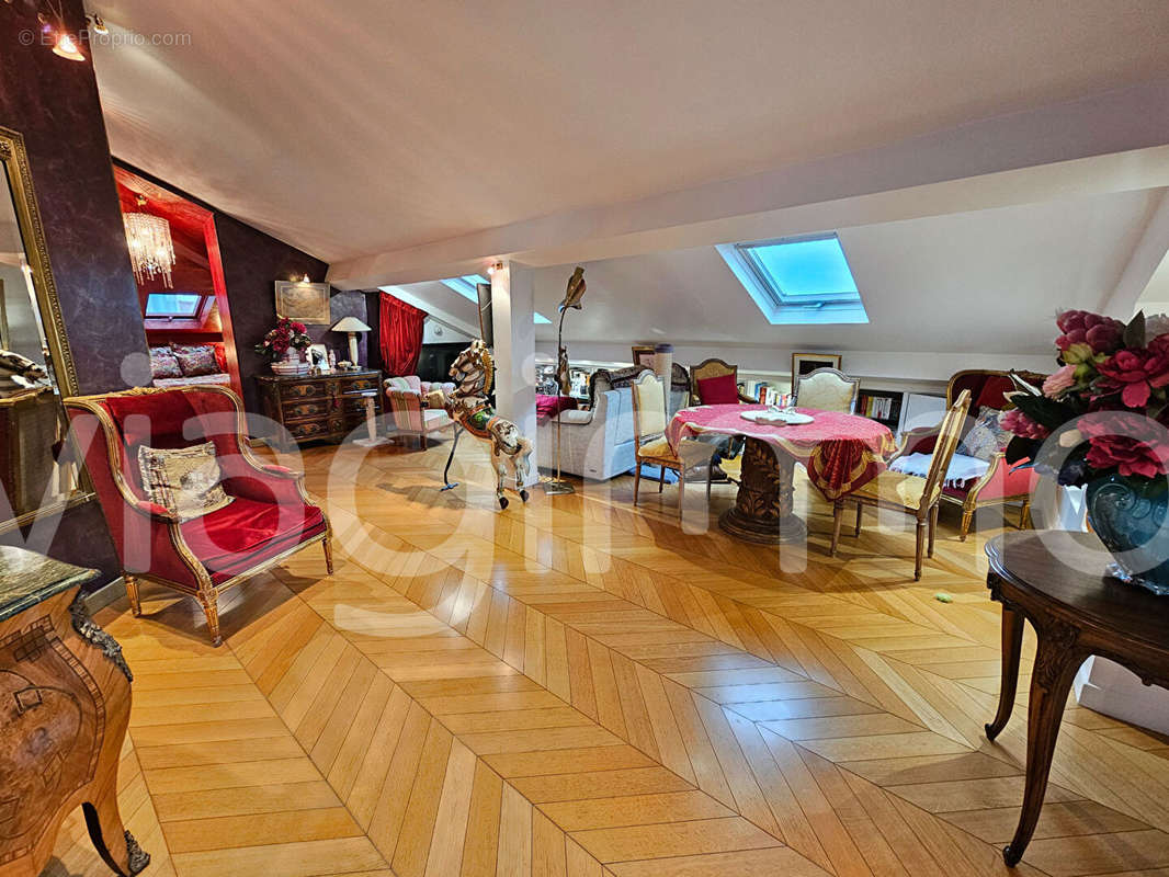 Appartement à LYON-6E