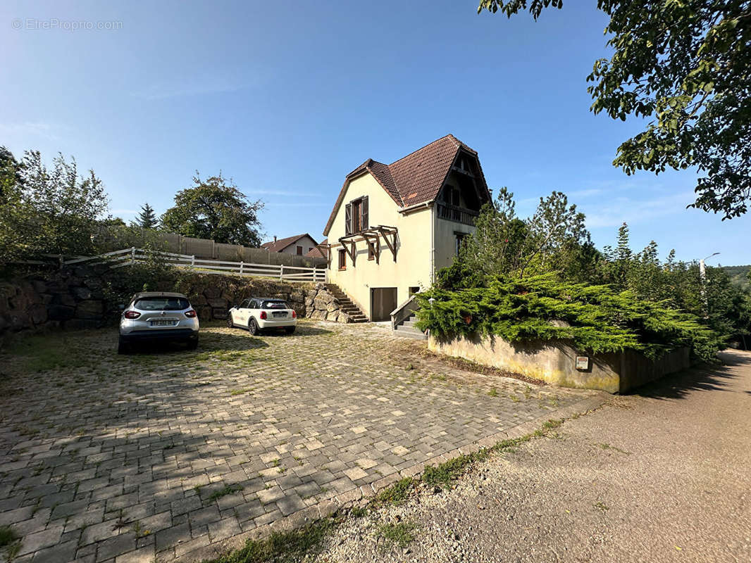 Maison à CORNY-SUR-MOSELLE