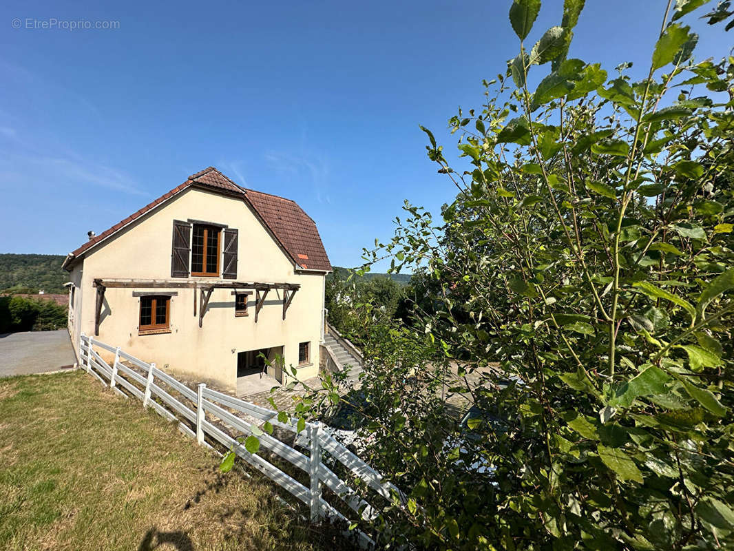 Maison à CORNY-SUR-MOSELLE