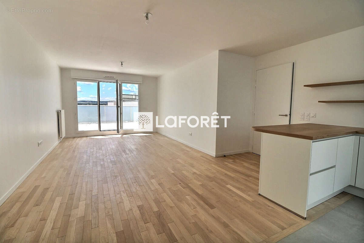 Appartement à RUEIL-MALMAISON