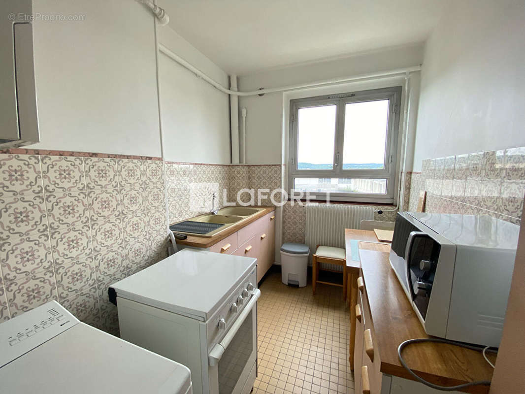 Appartement à RUEIL-MALMAISON