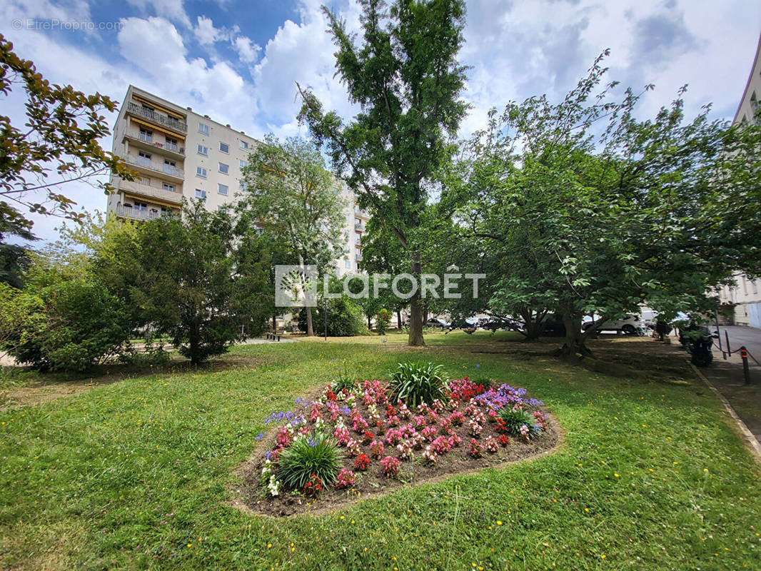 Appartement à RUEIL-MALMAISON