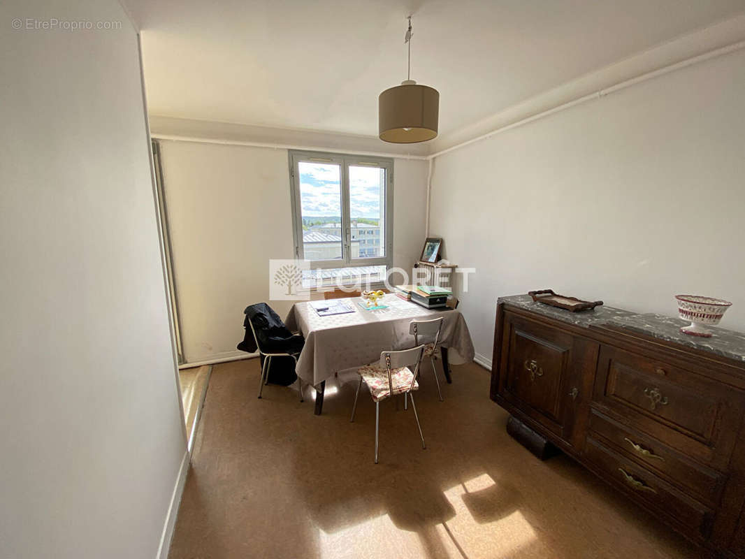 Appartement à RUEIL-MALMAISON