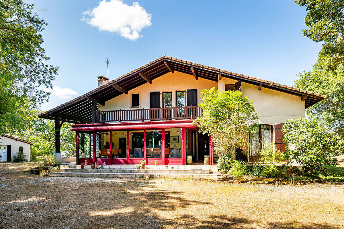 Maison à SAINT-LOUBES