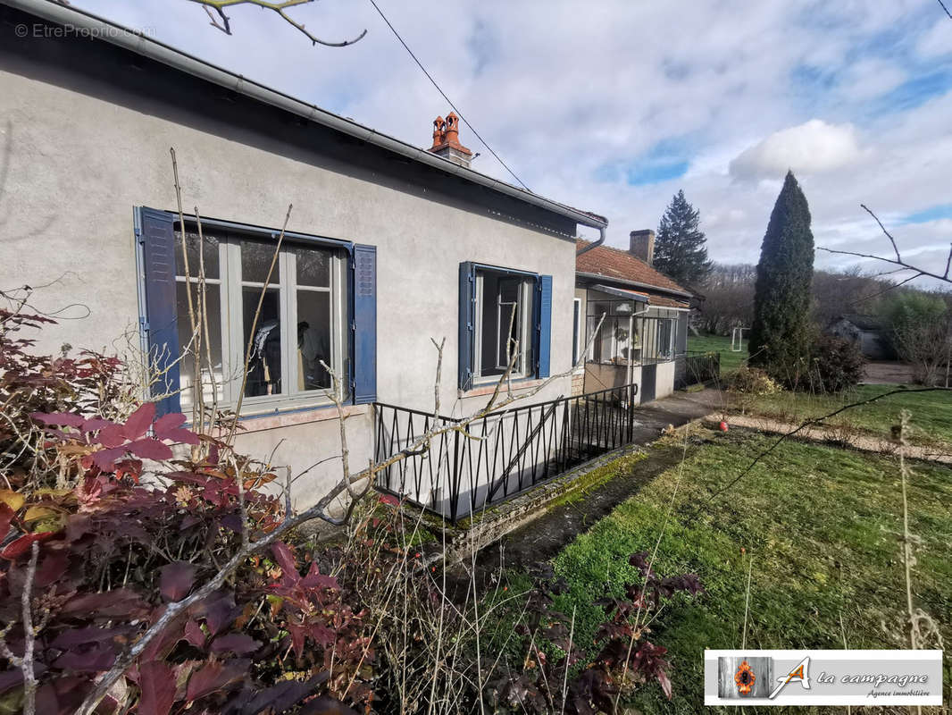 Maison à SAINT-ELOY-LES-MINES