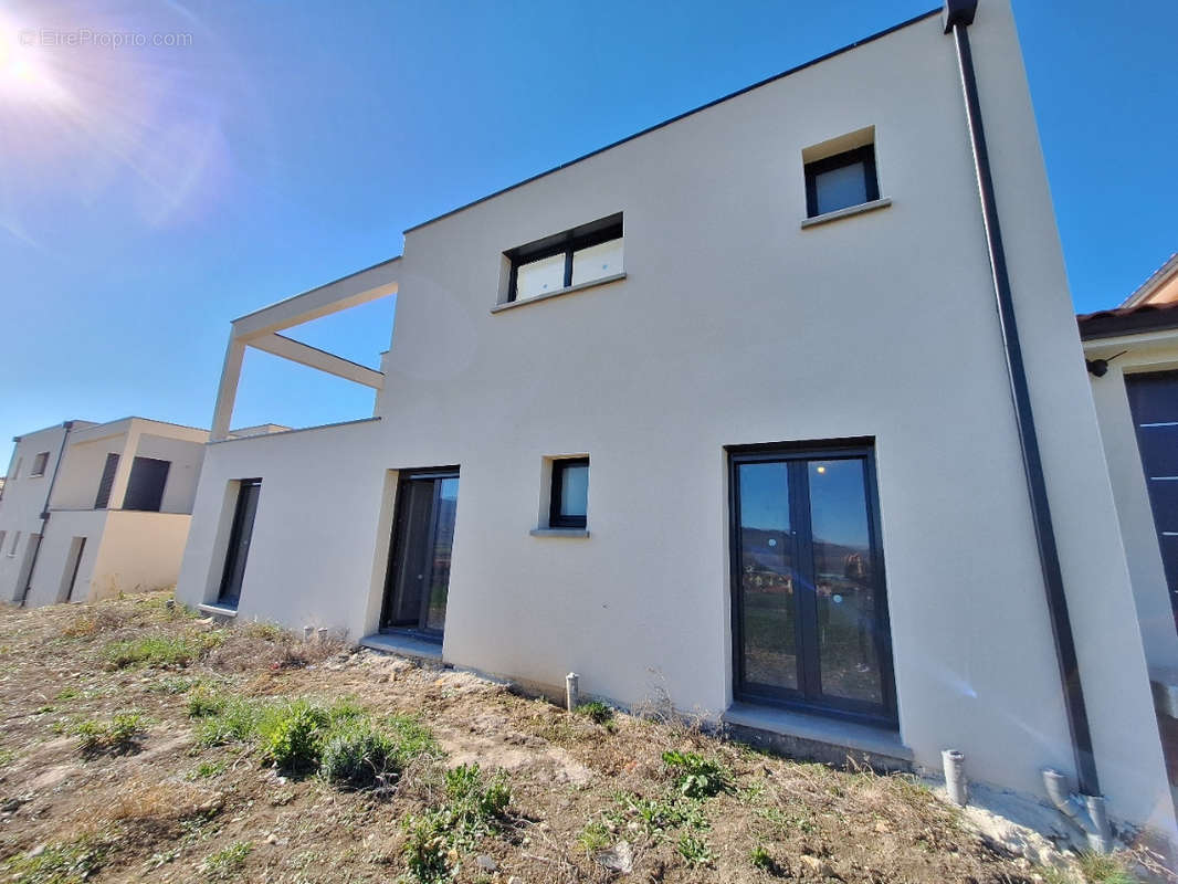 Maison à COURNON-D&#039;AUVERGNE