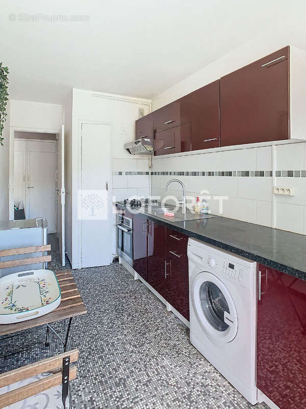 Appartement à MARSEILLE-15E