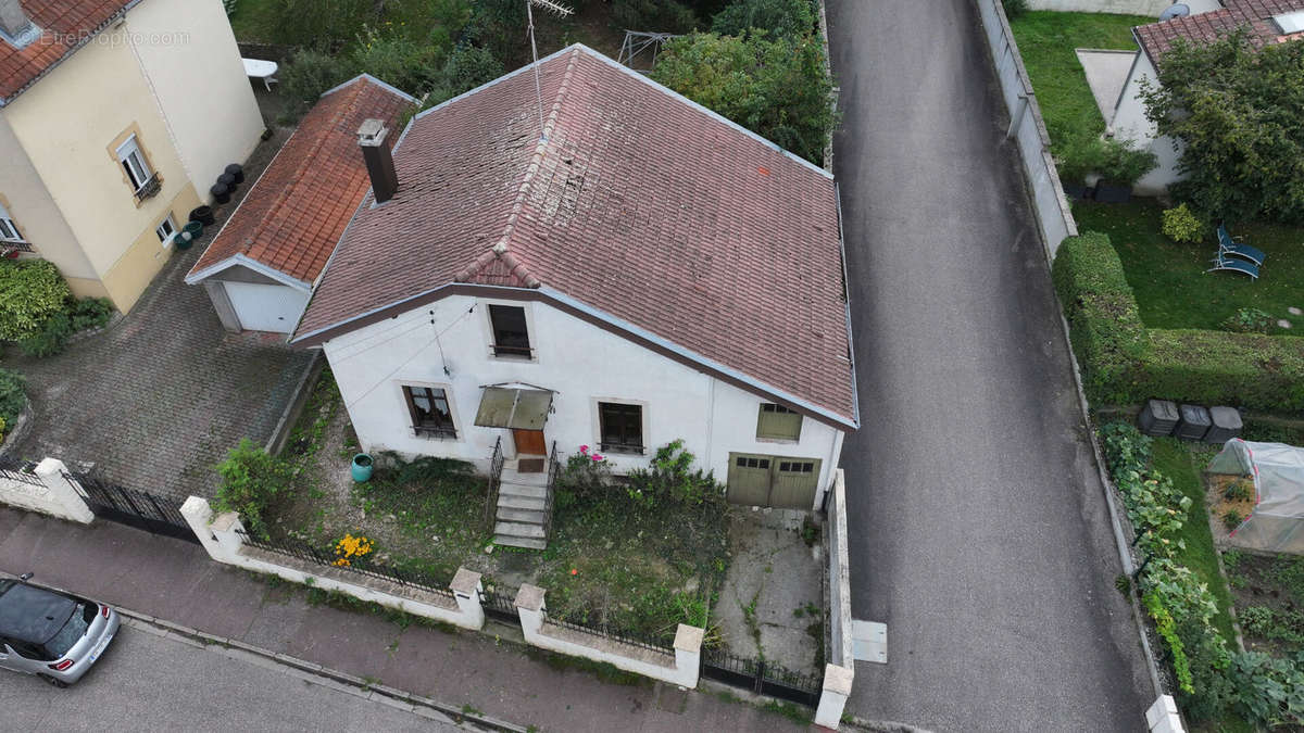 Maison à BLAINVILLE-SUR-L&#039;EAU