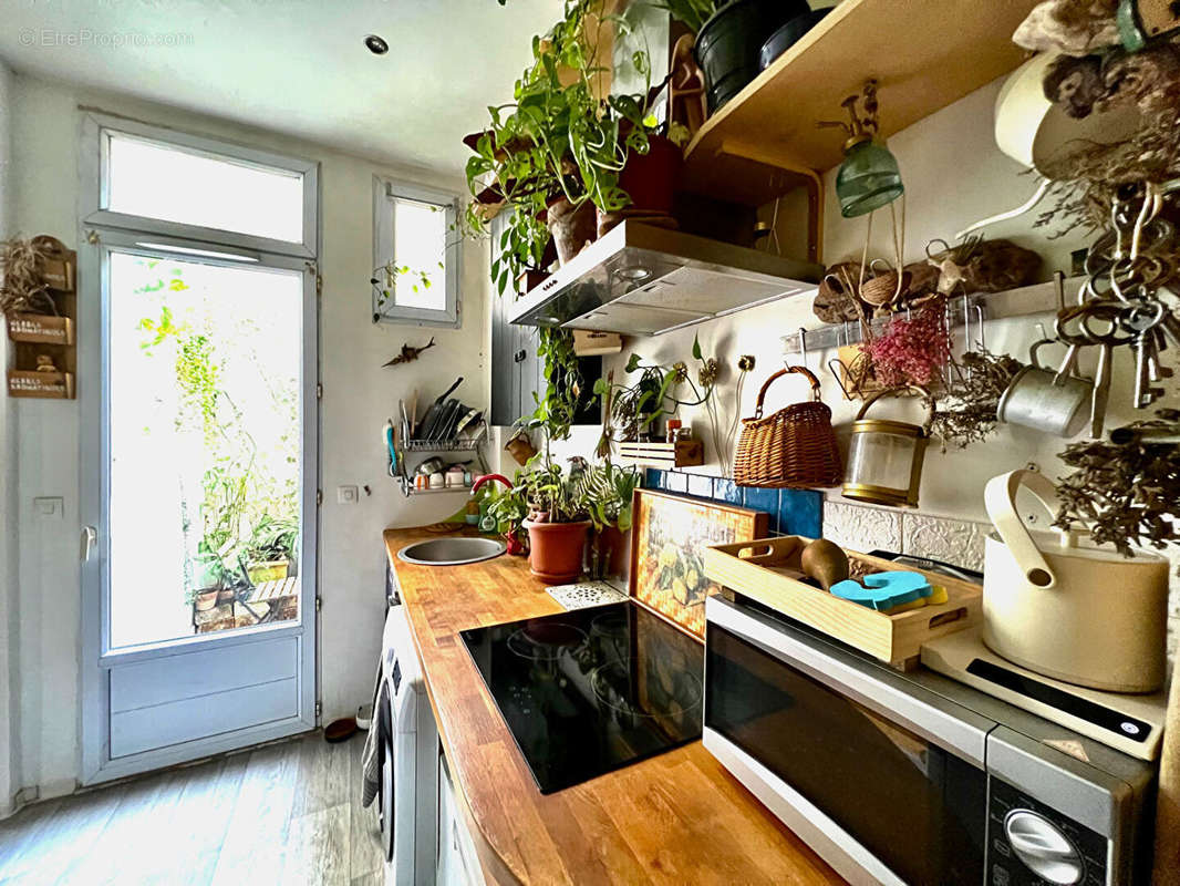 Appartement à PARIS-18E