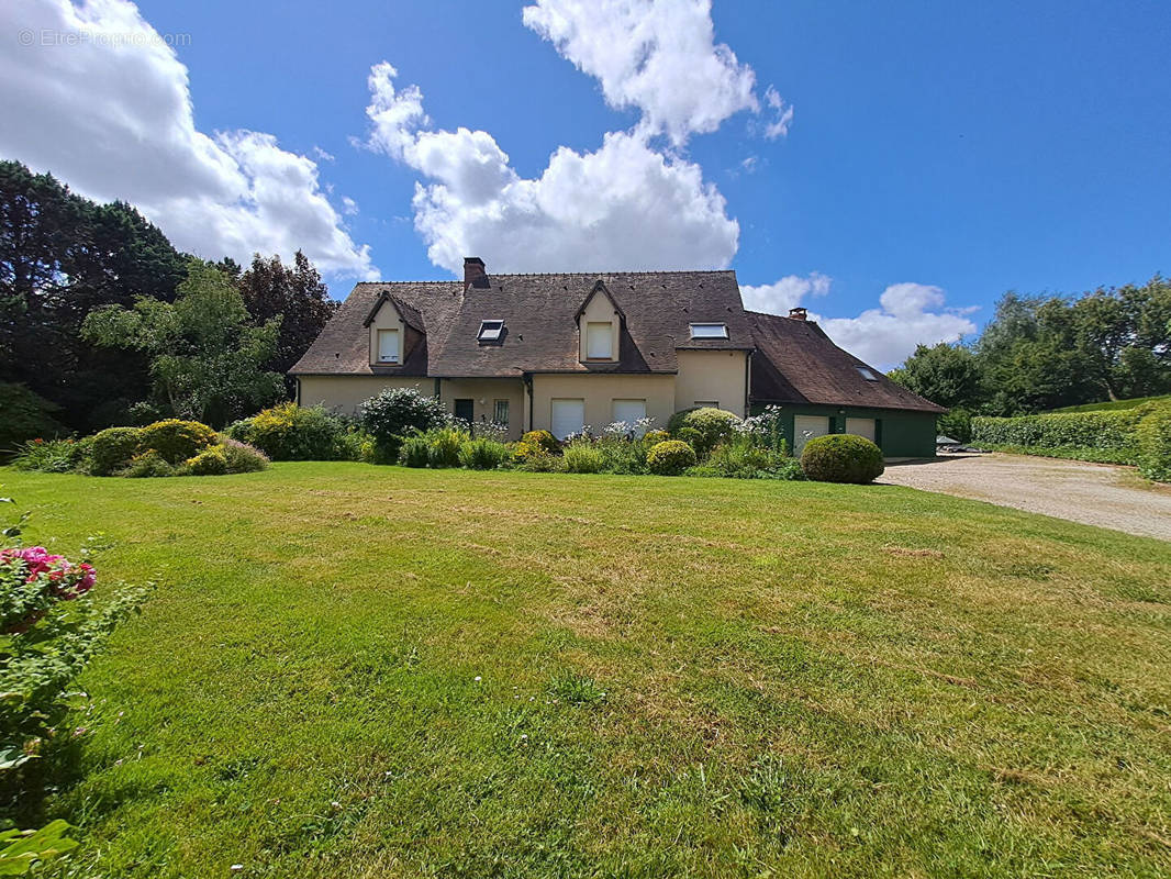 Maison à ROUILLON